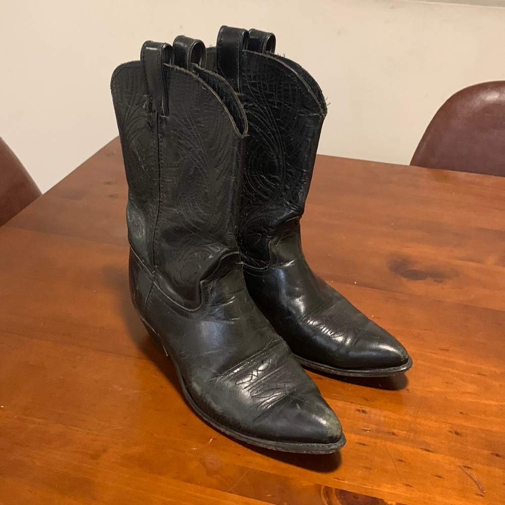 Black Cowboy boots
